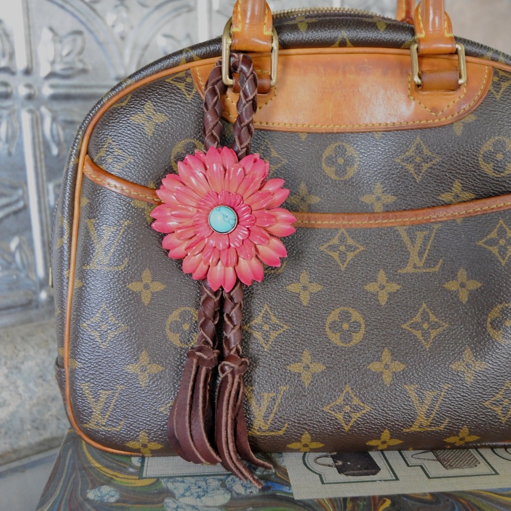 Pink Daisy Bag Charm with Turquoise